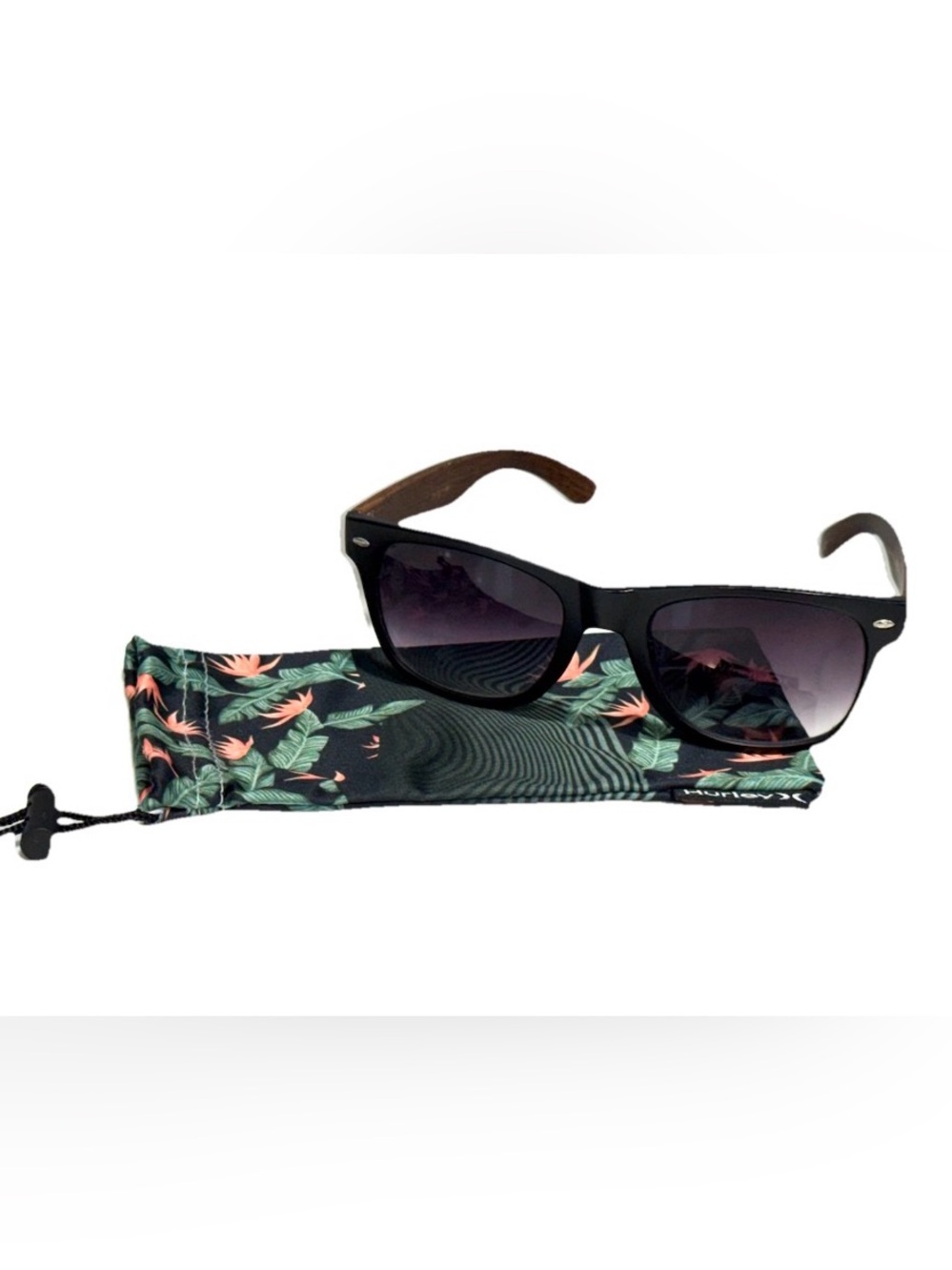 Hurley Sunglasses Bleaker Street 2732-75 Wooden Temples Dark Black Lenses W/Case